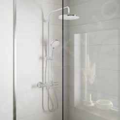 Hansgrohe Vernis Blend - Doucheset Showerpipe 200 Met Thermostaat, Chroom 26276000 26 Hansgrohe Vernis Blend - Doucheset Showerpipe 200 Met Thermostaat, Chroom 26276000 -Badkamer Paradijs 43a63537779644ef7da3a429