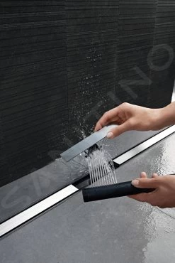 Geberit CleanLine - Rooster Voor Douchegoot 80, 300-1300 Mm, Gepolijst/geborsteld Champagne 154.441.39.1 11 Geberit CleanLine - Rooster Voor Douchegoot 80, 300-1300 Mm, Gepolijst/geborsteld Champagne 154.441.39.1 -Badkamer Paradijs 4a14a3de842958d81679eb77 1