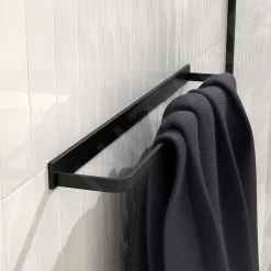 Steinberg 450 - Handdoekhouder, Lengte 608 Mm, Mat Zwart 450 2600 S -Badkamer Paradijs 538a065688080f6f4de20408