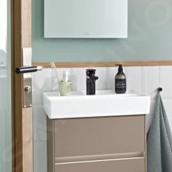 Villeroy & Boch Collaro - Wastafel 550x440 Mm, Zonder Overloop, Kraangat, CeramicPlus, Alpine Wit 4A3356R1 -Badkamer Paradijs f6db08a49212e2bd1581d7e8